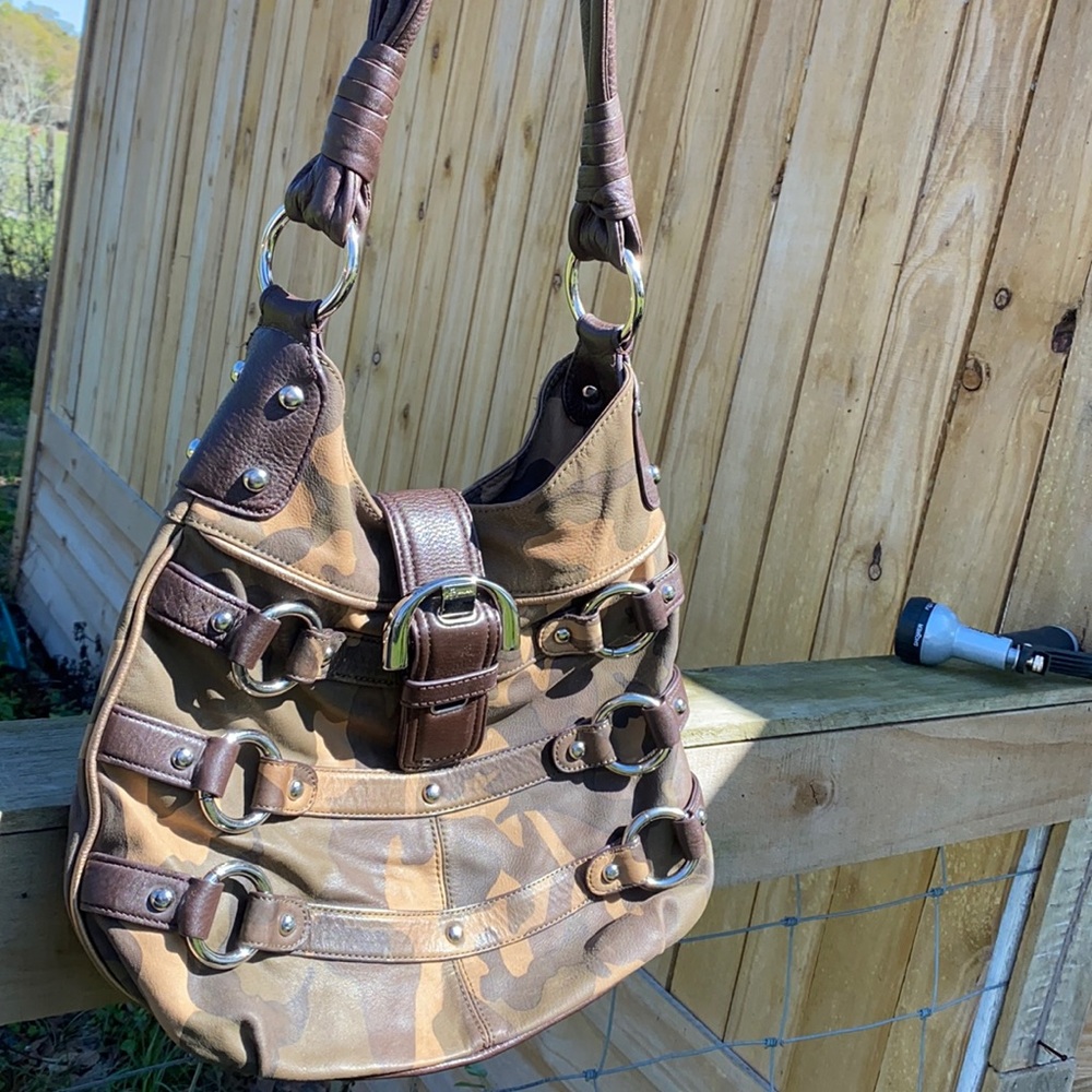 Leather purse